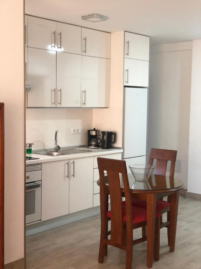 Tantulia Crissol 405 Apto 1 Hab أرونا المظهر الخارجي الصورة