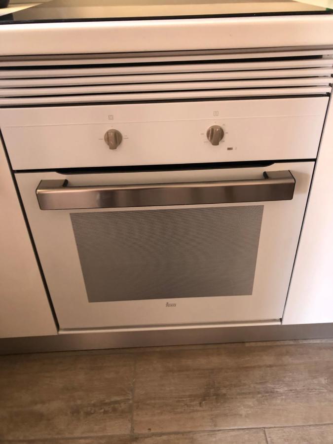 Tantulia Crissol 405 Apto 1 Hab أرونا المظهر الخارجي الصورة