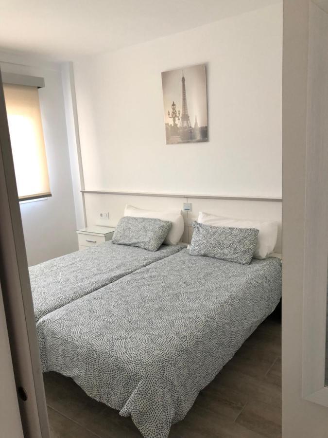 Tantulia Crissol 405 Apto 1 Hab أرونا المظهر الخارجي الصورة